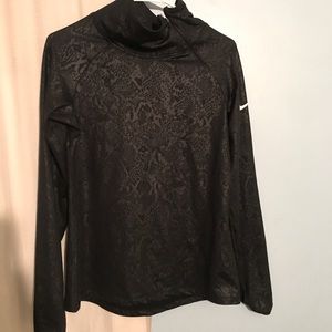 Nike subtle cheetah black pullover